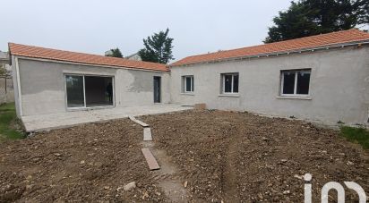 Maison traditionnelle 4 pièces de 103 m² à La Rochelle (17000)