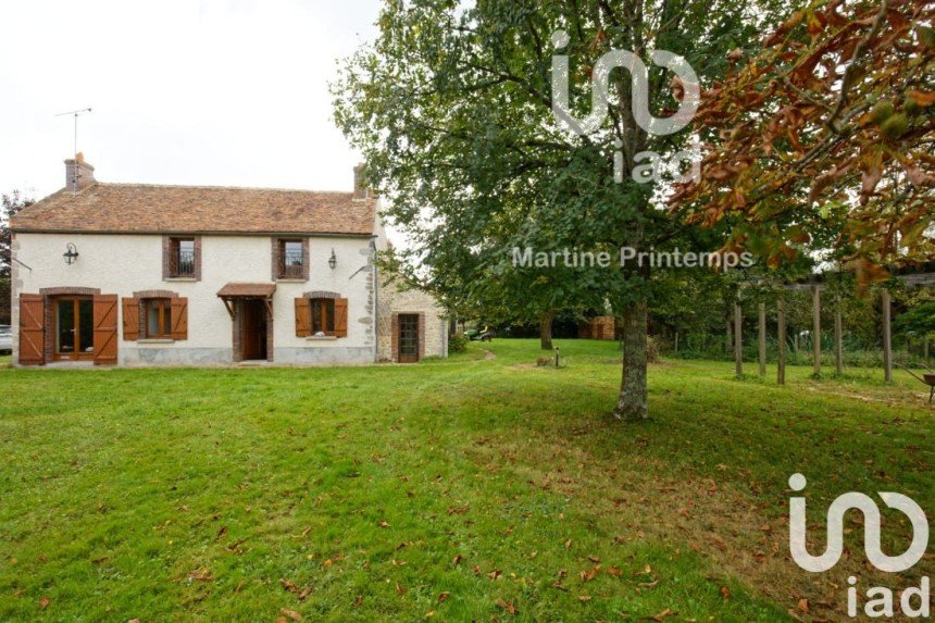 Maison traditionnelle 5 pièces de 160 m² à Ferrières-en-Gâtinais (45210)