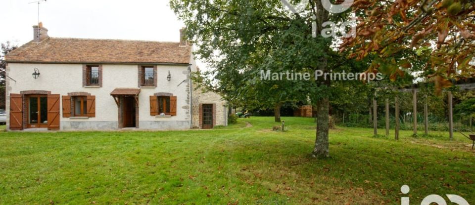 Traditional house 5 rooms of 160 m² in Ferrières-en-Gâtinais (45210)