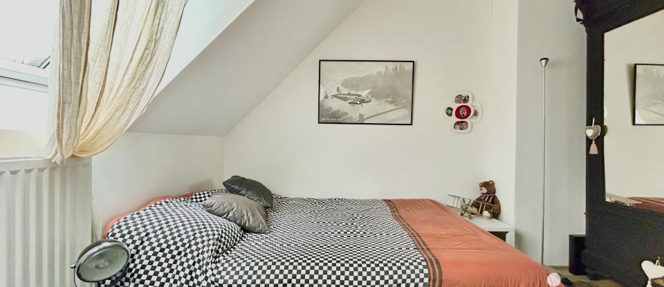 Maison 5 pièces de 120 m² à Ploeren (56880)