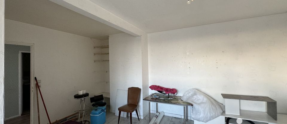 Appartement 3 pièces de 52 m² à Sin-le-Noble (59450)