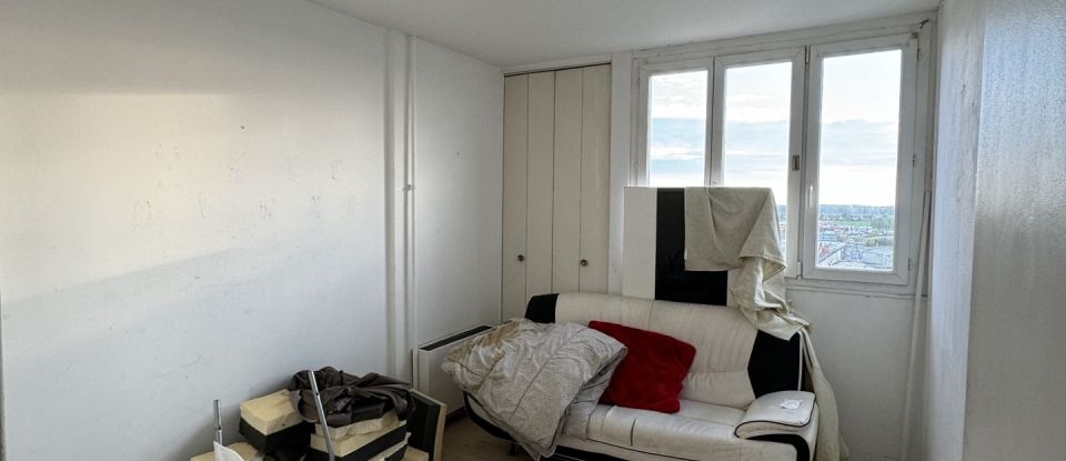 Appartement 3 pièces de 52 m² à Sin-le-Noble (59450)