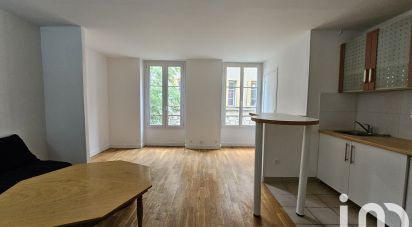 Studio 1 room of 27 m² in Paris (75020)