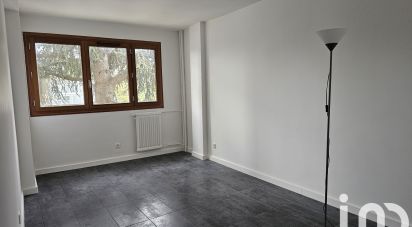 Appartement 3 pièces de 50 m² à Alfortville (94140)