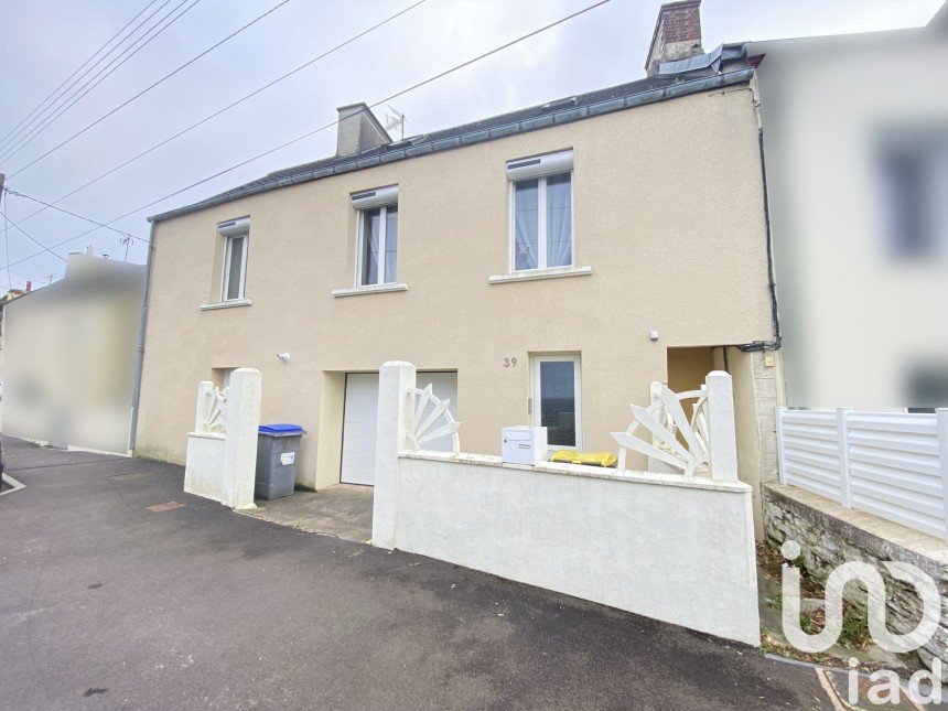 Town house 4 rooms of 148 m² in Cherbourg-en-Cotentin (50120)