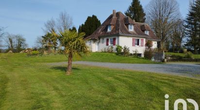 Traditional house 9 rooms of 190 m² in Saint-Mesmin (85700)