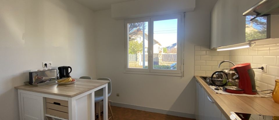 Appartement 3 pièces de 81 m² à Chartres (28000)