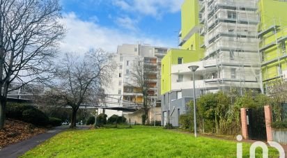 Appartement 4 pièces de 82 m² à Évry (91000)