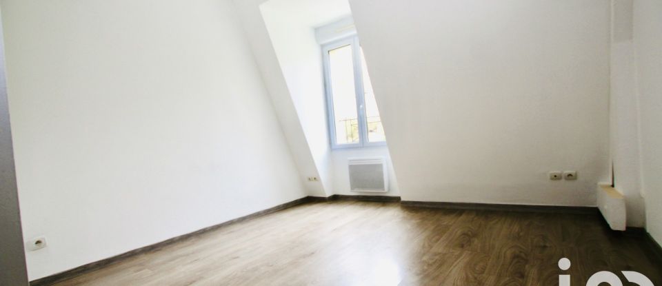 Apartment 2 rooms of 45 m² in Melun (77000)