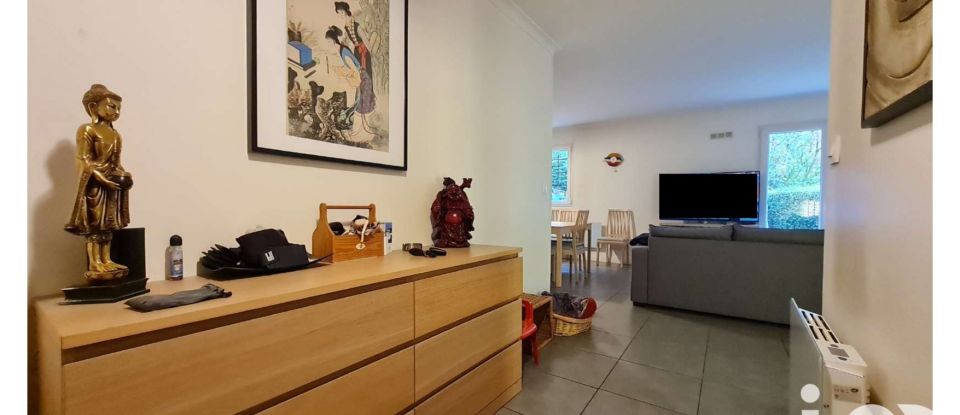 Appartement 3 pièces de 66 m² à Corbeil-Essonnes (91100)