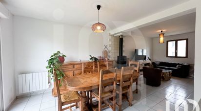 Traditional house 5 rooms of 100 m² in Longueil-Annel (60150)