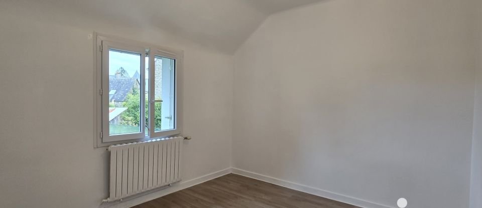 Maison 5 pièces de 93 m² à Plouguenast (22150)