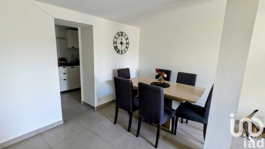 Apartment 4 rooms of 77 m² in Bouguenais (44340)