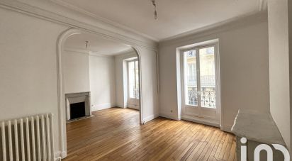 Apartment 4 rooms of 73 m² in Paris (75016)