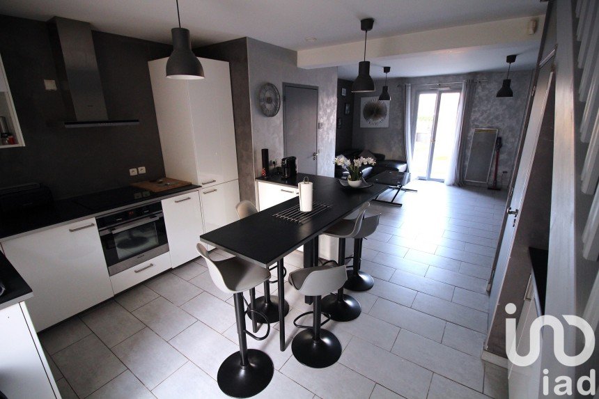 Maison 3 pièces de 68 m² à Saint-Michel-sur-Orge (91240)