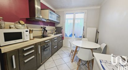 Apartment 3 rooms of 73 m² in Chambéry (73000)