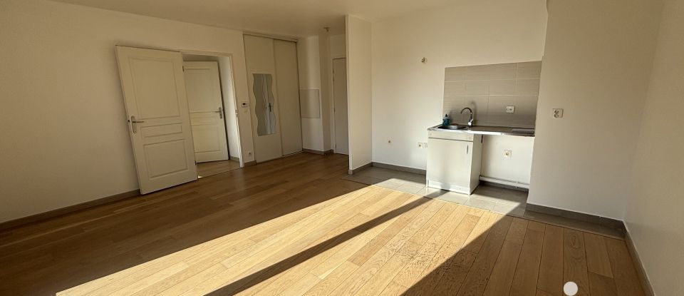 Appartement 2 pièces de 48 m² à Villeneuve-le-Roi (94290)