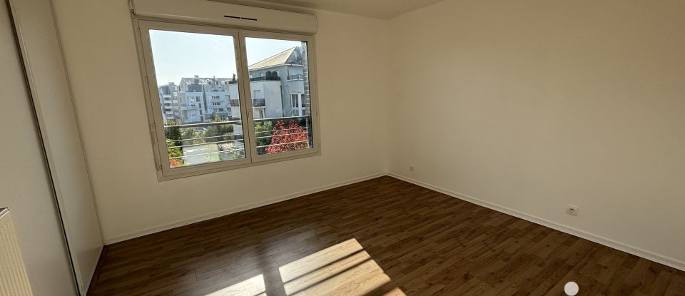 Appartement 2 pièces de 48 m² à Villeneuve-le-Roi (94290)