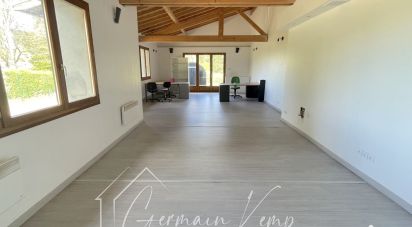 Local d'activités de 1 280 m² à - (38730)