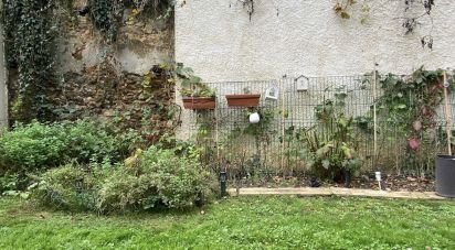 Apartment 4 rooms of 66 m² in Clamart (92140)