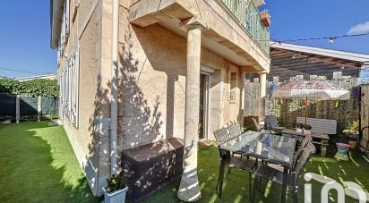 Town house 6 rooms of 130 m² in Gujan-Mestras (33470)