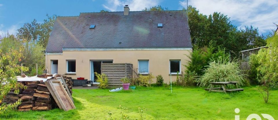 House 6 rooms of 128 m² in Herbignac (44410)