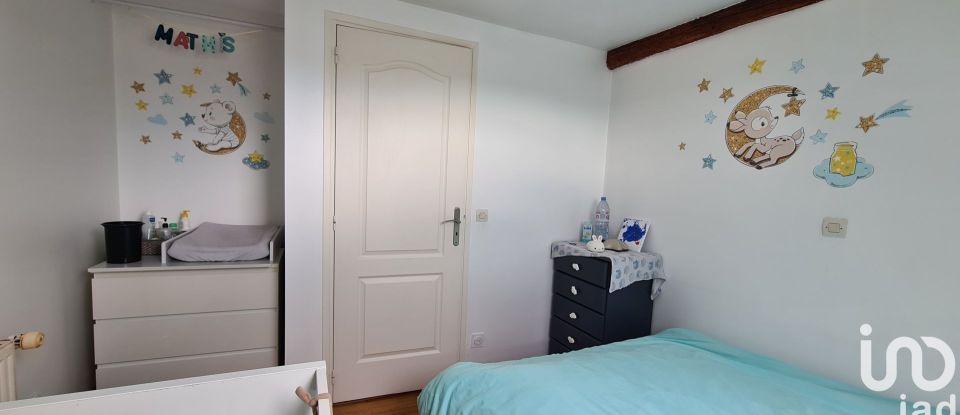 Appartement 3 pièces de 100 m² à Coignières (78310)