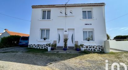 Traditional house 6 rooms of 119 m² in Saint-Gilles-Croix-de-Vie (85800)