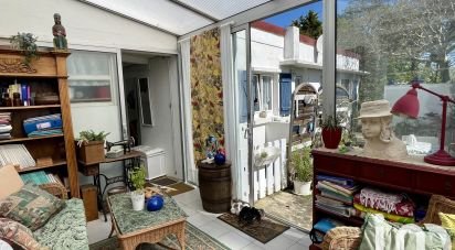 Traditional house 6 rooms of 119 m² in Saint-Gilles-Croix-de-Vie (85800)