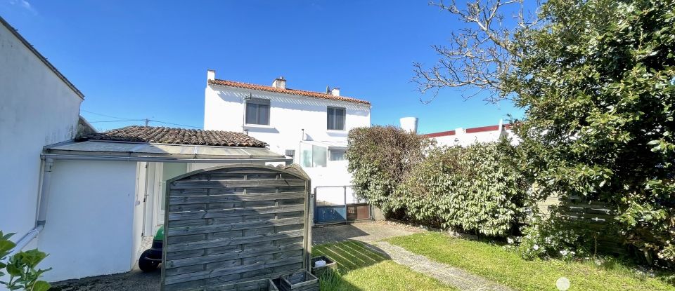 Gîte 10 pièces de 216 m² à Saint-Gilles-Croix-de-Vie (85800)