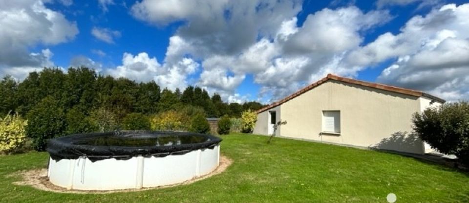 Maison 5 pièces de 117 m² à Saint-Pardoux (79310)