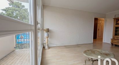 Apartment 3 rooms of 70 m² in Savigny-sur-Orge (91600)