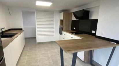 Duplex 3 rooms of 92 m² in Saint-Martin (97150)