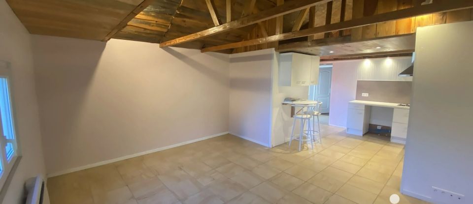 Maison 6 pièces de 166 m² à Ajat (24210)