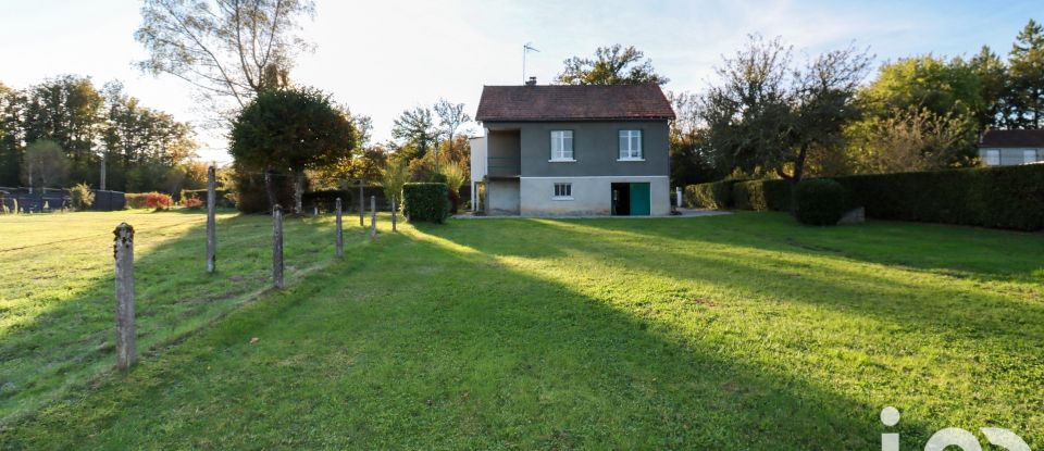 House 3 rooms of 55 m² in Roche-le-Peyroux (19160)