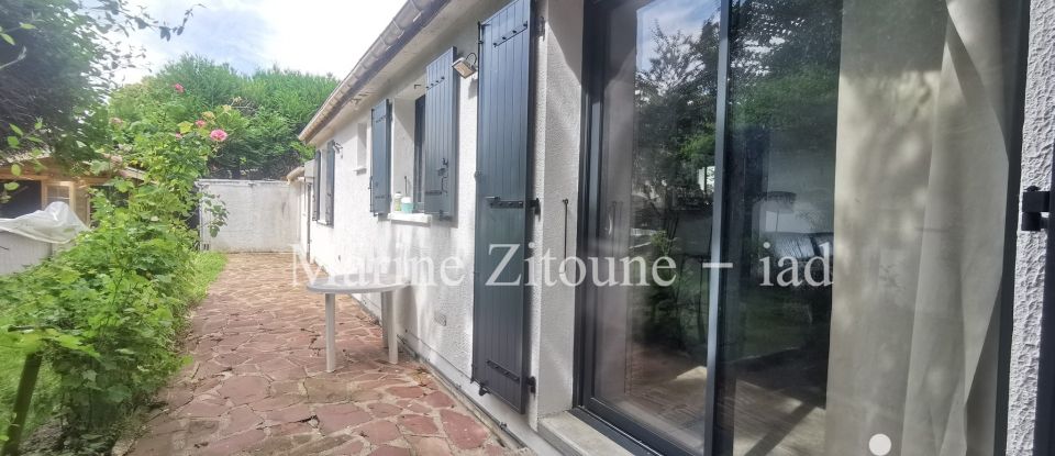 Traditional house 6 rooms of 102 m² in La Ville-du-Bois (91620)