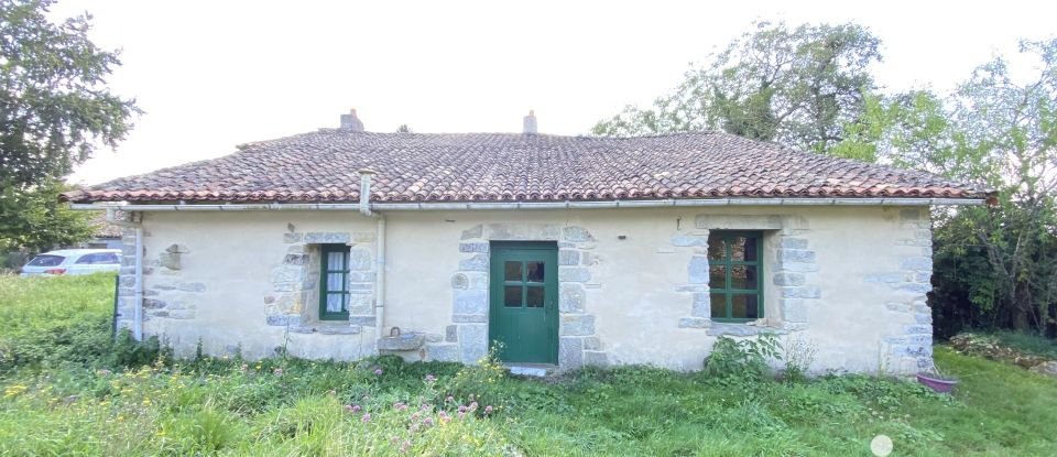 Longere 5 rooms of 142 m² in Rouillé (86480)