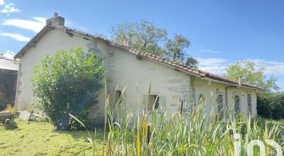 Longere 5 rooms of 142 m² in Rouillé (86480)