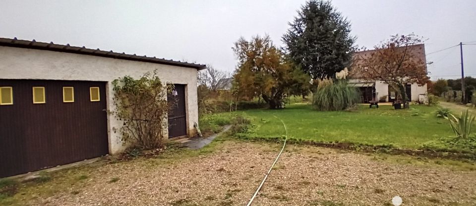 Country house 5 rooms of 132 m² in Troo (41800)