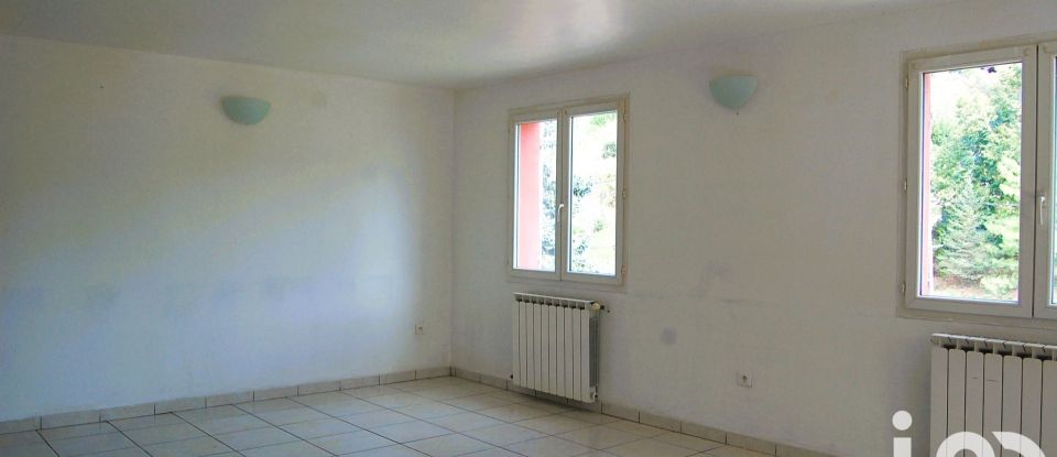 Appartement 4 pièces de 91 m² à Millau (12100)