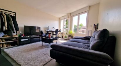 Apartment 2 rooms of 48 m² in Saint-Leu-la-Forêt (95320)