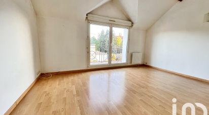 Studio 1 room of 27 m² in Mennecy (91540)