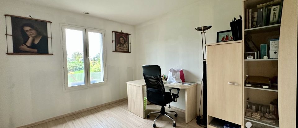 Maison 6 pièces de 124 m² à Thouars (79100)