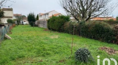 Land of 320 m² in Arvert (17530)