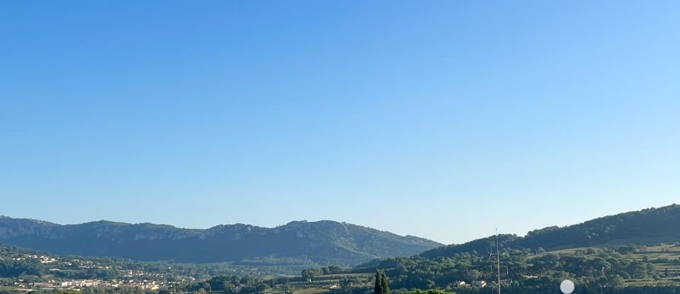 Building in La Cadière-d'Azur (83740) of 195 m²