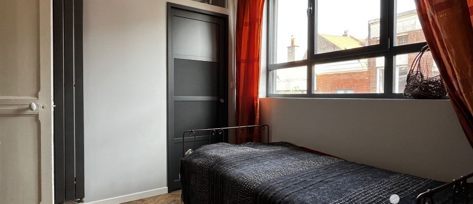 Appartement 5 pièces de 117 m² à Lille (59800)