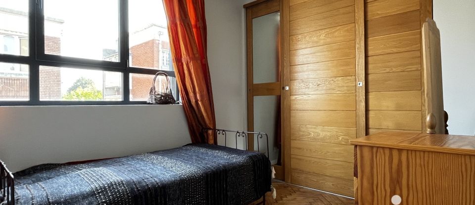 Appartement 5 pièces de 117 m² à Lille (59800)