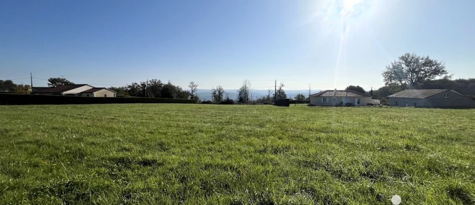 Terrain de 1 621 m² à Domme (24250)