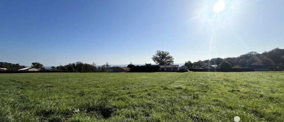 Terrain de 1 621 m² à Domme (24250)