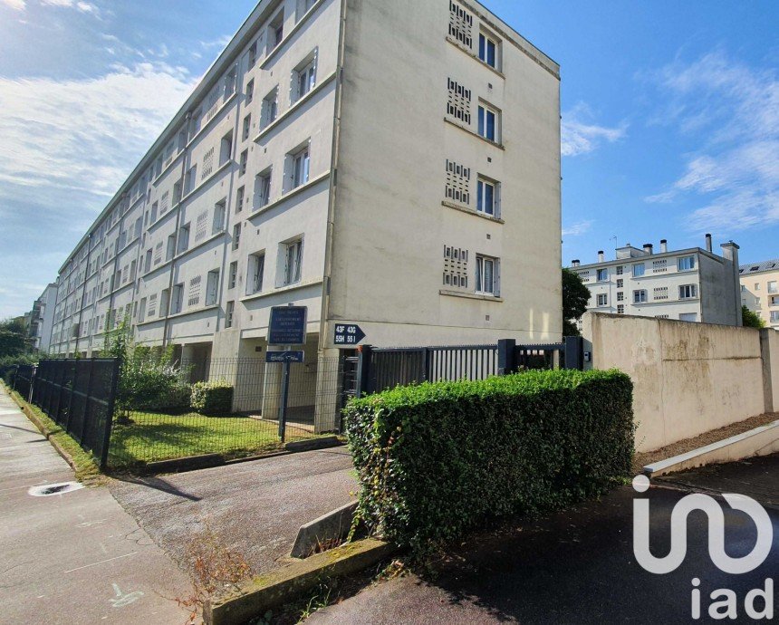 Parking/garage/box de 16 m² à Nantes (44300)